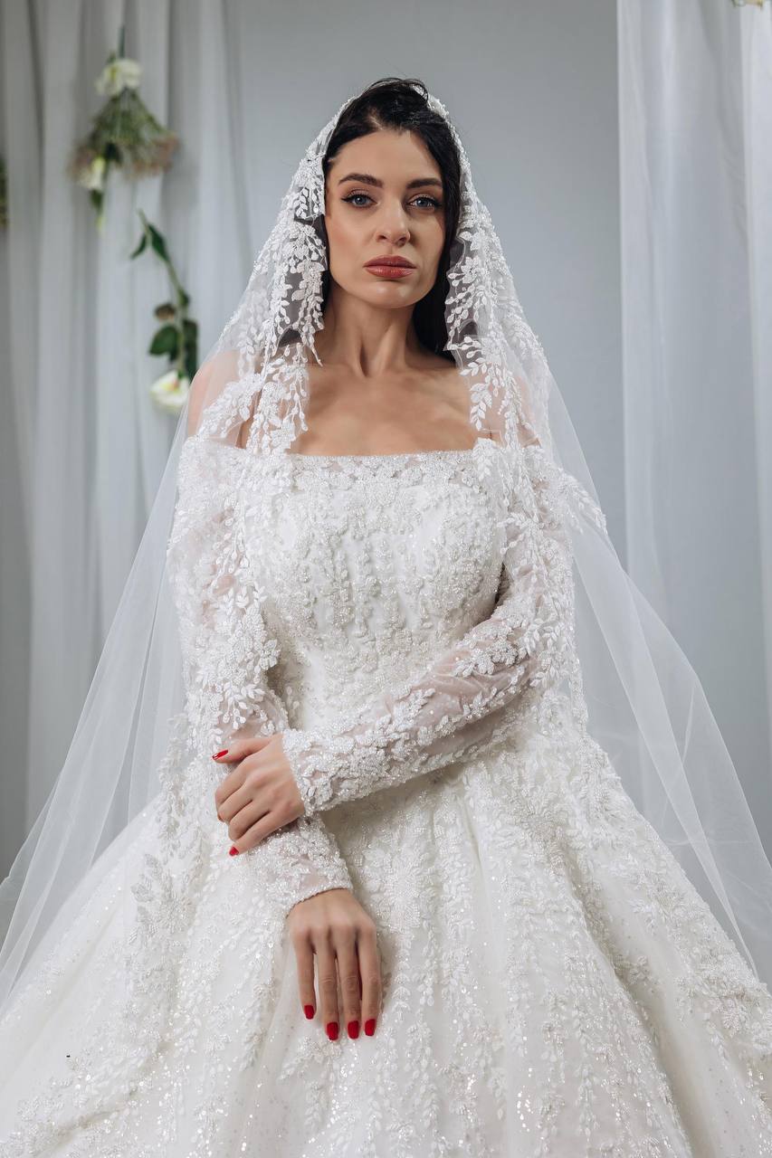 Isabel - alternate view